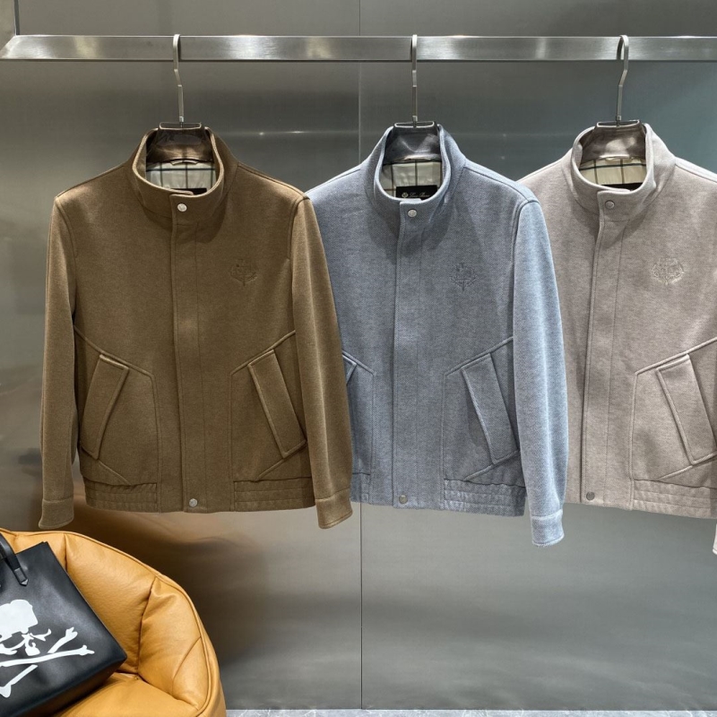L0r0 P1ana outwear